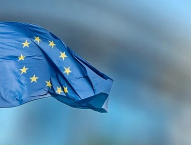 DW για «χρυσές βίζες» της ΕΕ: Χωρίς έλεγχο η χορήγηση διαβατηρίων